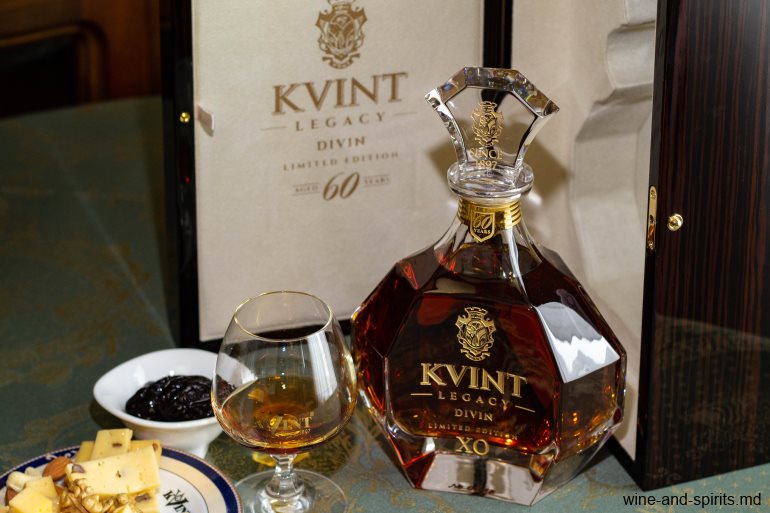 Квинт. Золотая медалью конкурса «Вино Молдовы» 2024 KVINT LEGACY XXO «60 лет» 