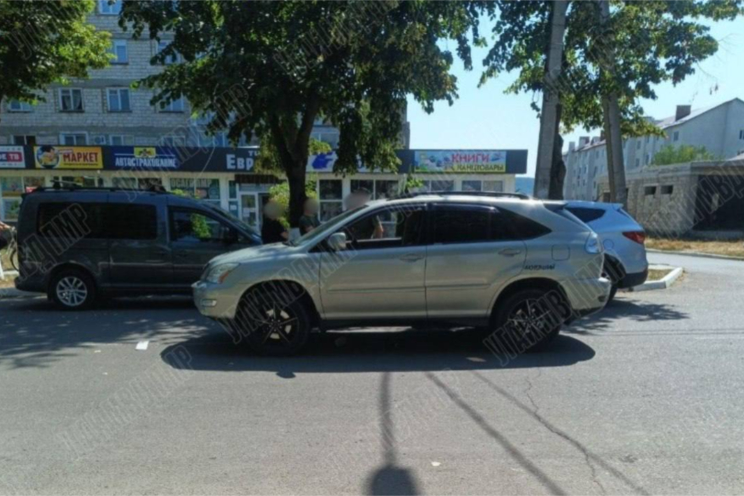 8-летняя девочка попала под машину в Каменке