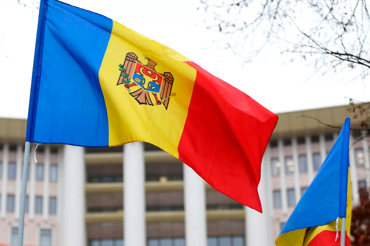 Парламентские выборы в Молдове: прогнозы экспертов и возможные последствия для региона