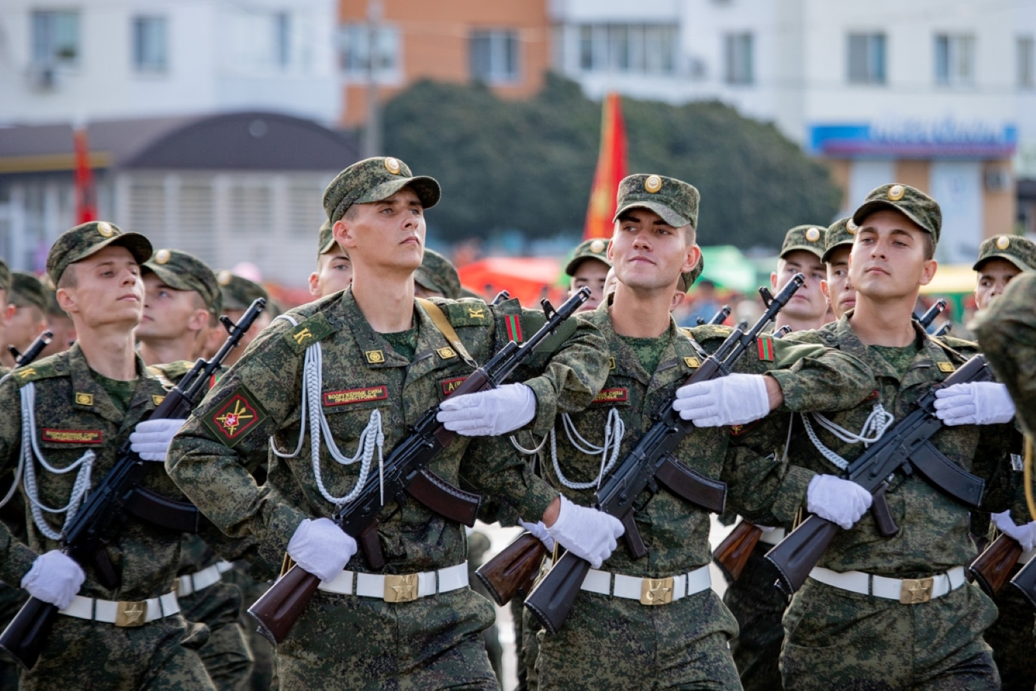 Есть такая профессия — Родину защищать…