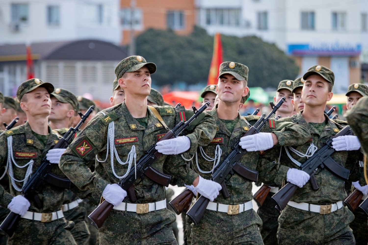 Есть такая профессия — Родину защищать…